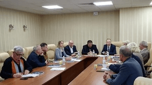 Зображення новини: {{ item.title }}